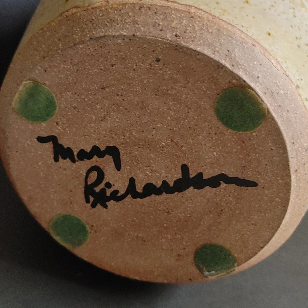 Artisan Ceramic Vase Signed Mary Richardson